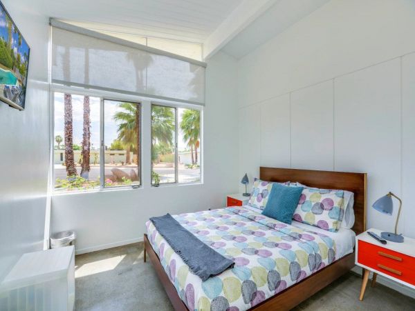 Palm Springs Home 948861