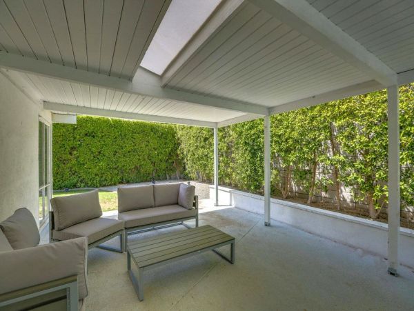 Palm Springs Home 948861