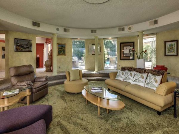 Palm Springs Home 948863