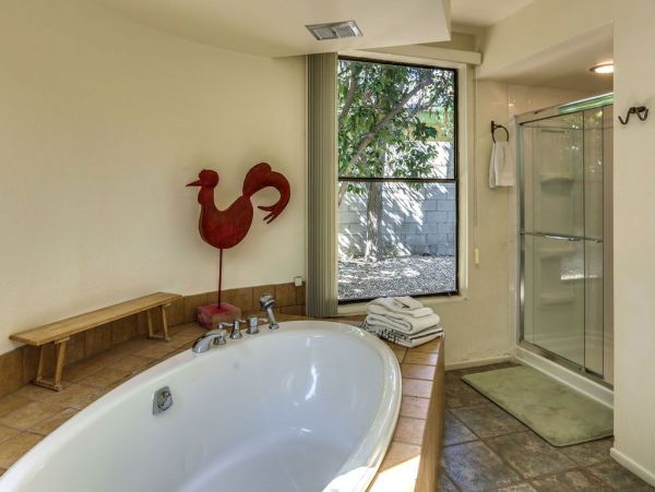 Palm Springs Home 948863