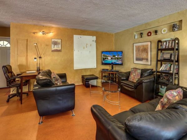 Palm Springs Home 948863