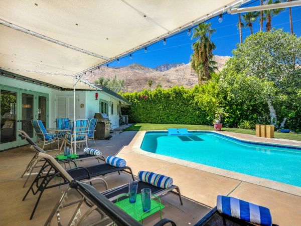 Palm Springs Home 948864