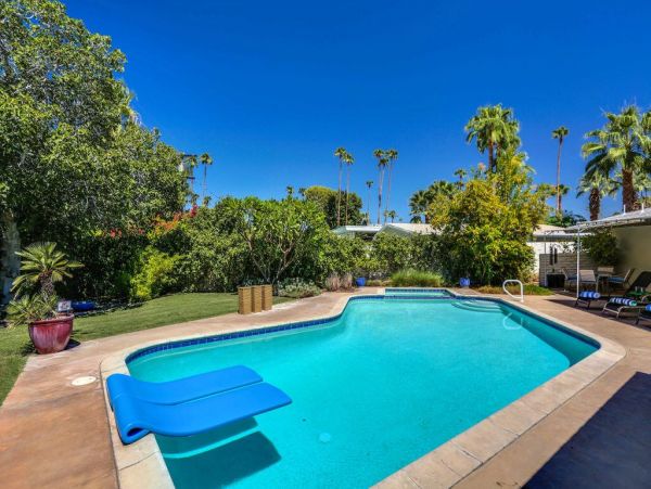 Palm Springs Home 948864