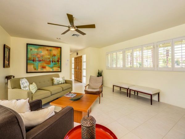 Palm Springs Home 948864