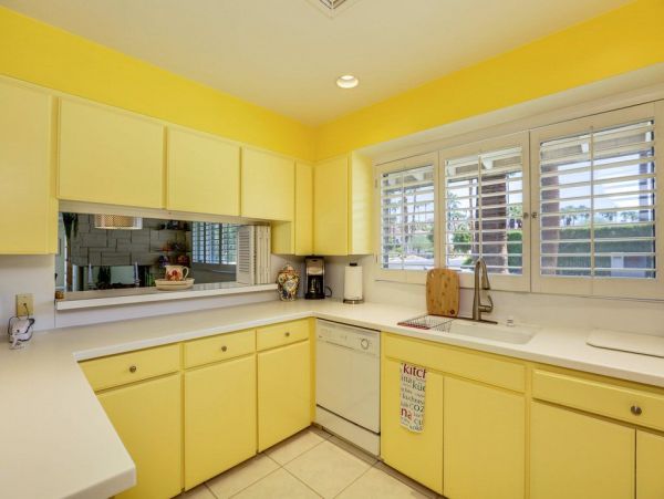 Palm Springs Home 948864