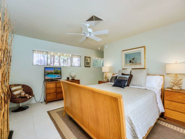Palm Springs Home 948864