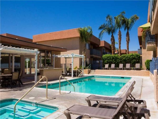 Palm Springs Home 948865