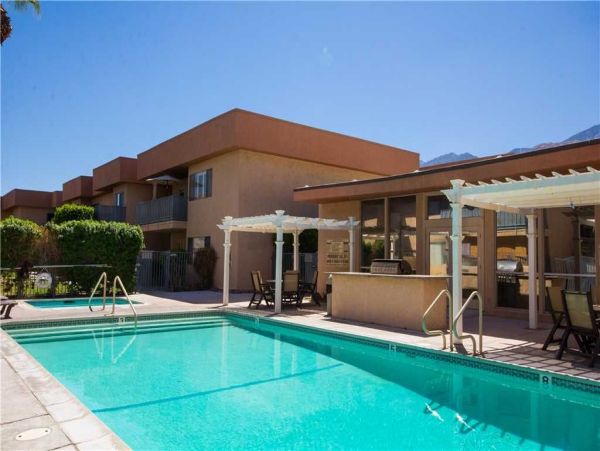 Palm Springs Home 948865