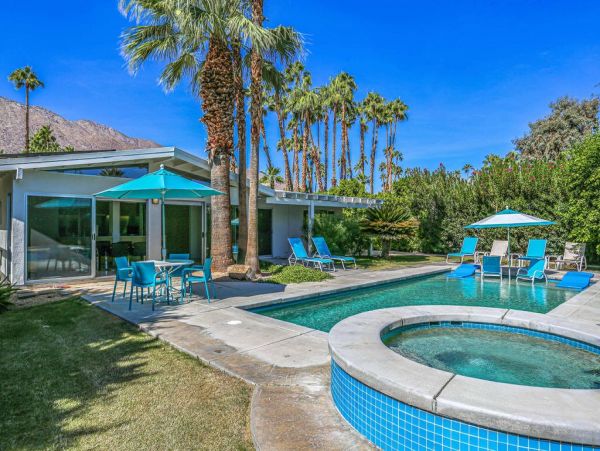Palm Springs Home 948867