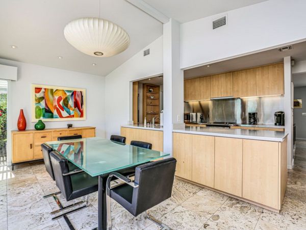 Palm Springs Home 948867