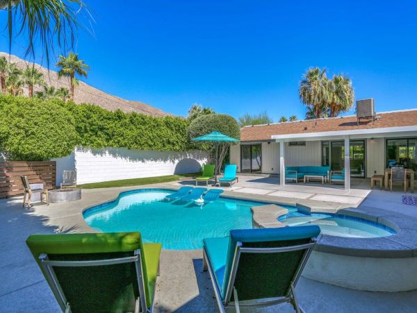 Palm Springs Home 948868