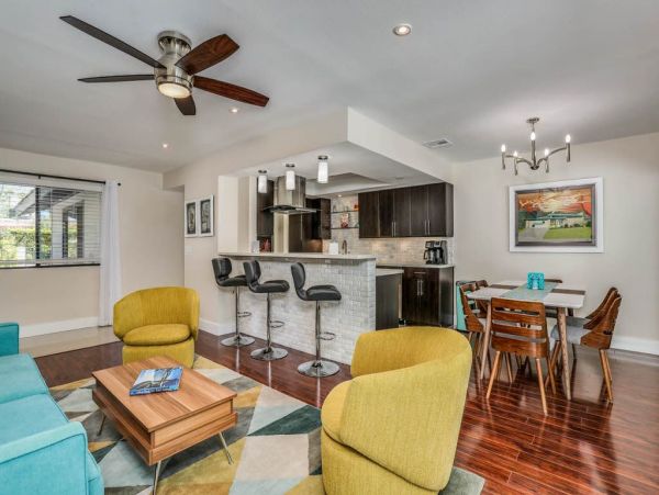 Palm Springs Home 948868