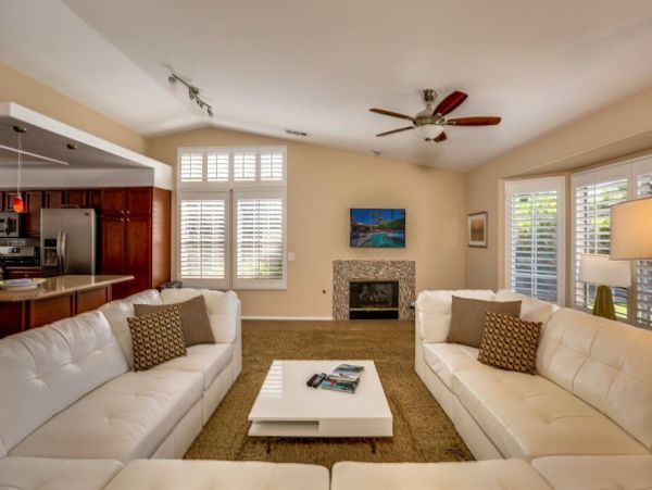Palm Springs Home 948869