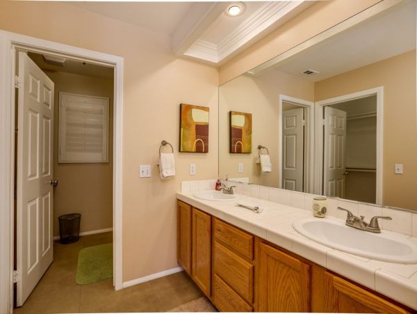 Palm Springs Home 948869