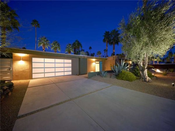 Palm Springs Home 948870