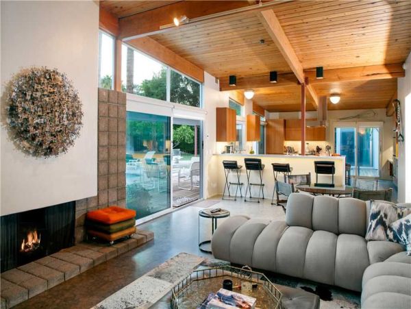 Palm Springs Home 948871