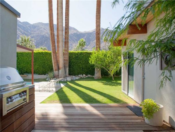 Palm Springs Home 948871
