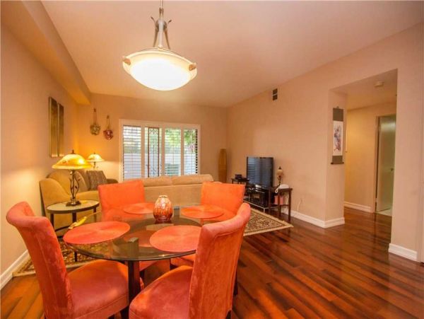 Palm Springs Home 948872