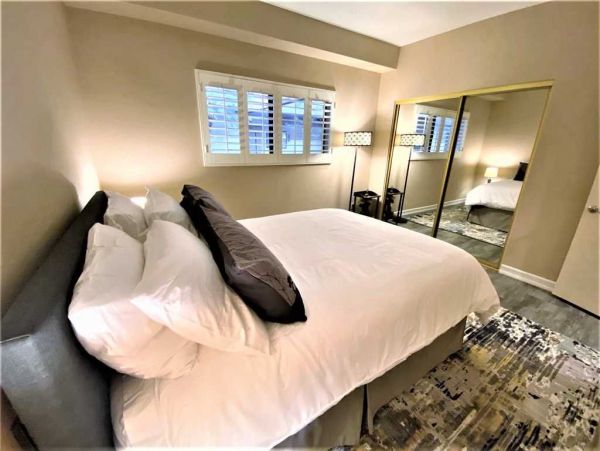 Palm Springs Home 948872