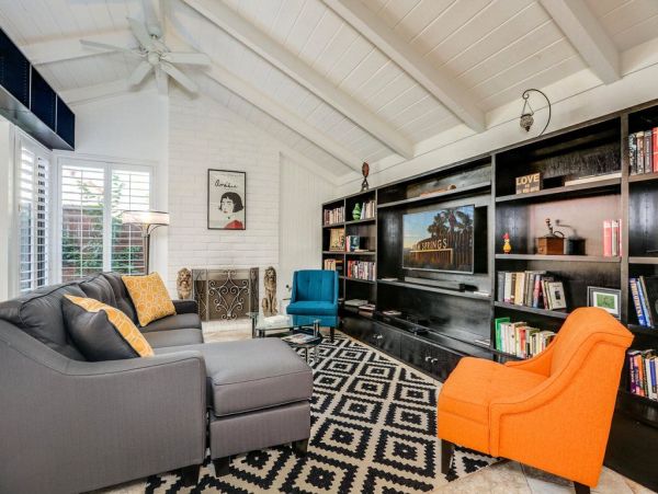 Palm Springs Home 948873