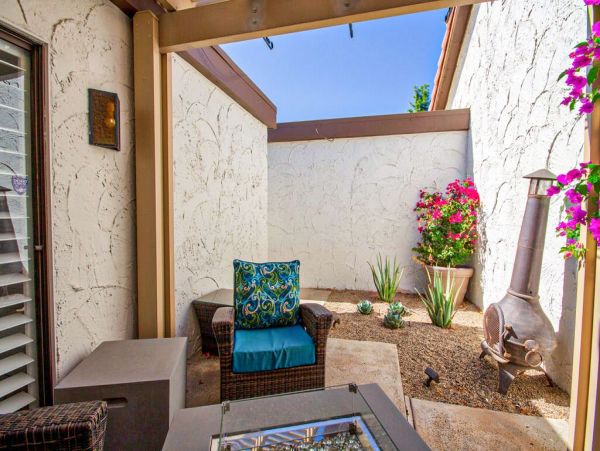 Palm Springs Home 948873
