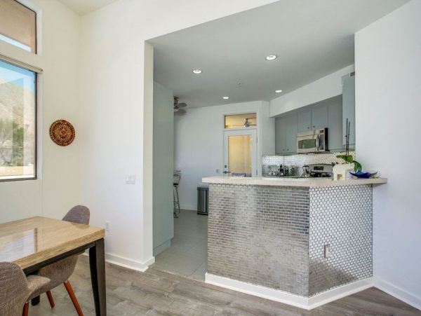 Palm Springs Home 948875