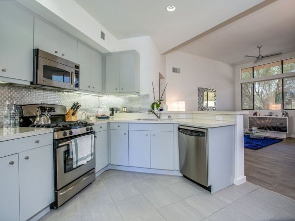 Palm Springs Home 948875