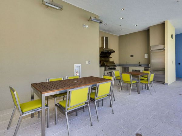 Palm Springs Home 948875