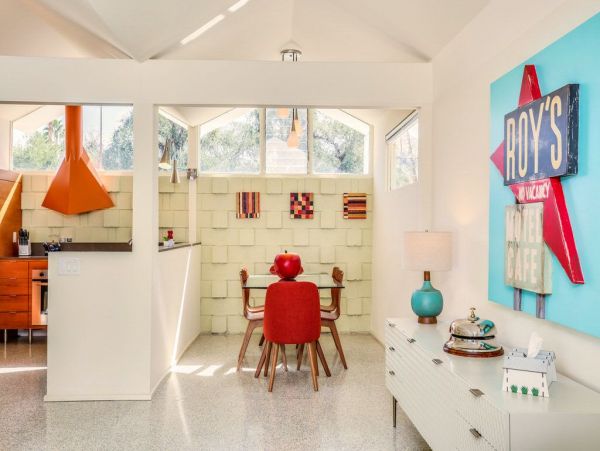 Palm Springs Home 948876