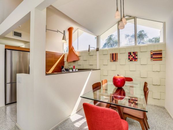 Palm Springs Home 948876