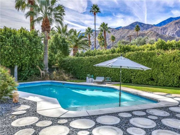 Palm Springs Home 948878