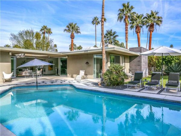 Palm Springs Home 948878