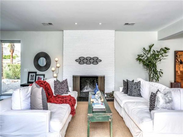 Palm Springs Home 948878