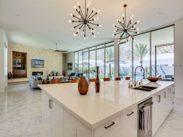Palm Springs Home 948879