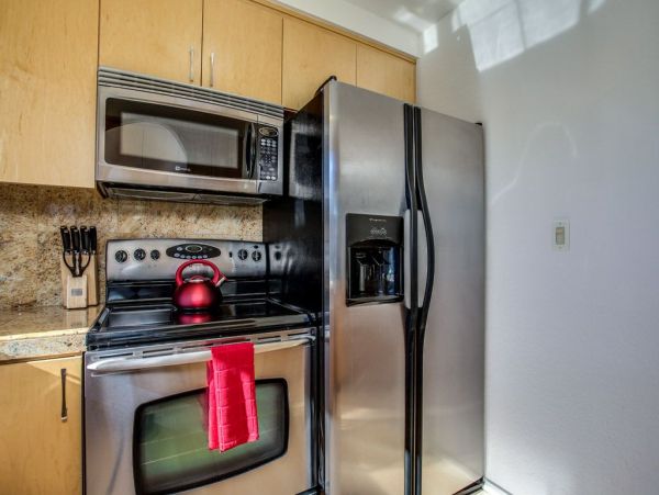 Palm Springs Home 948881