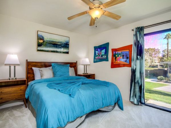 Palm Springs Home 948881