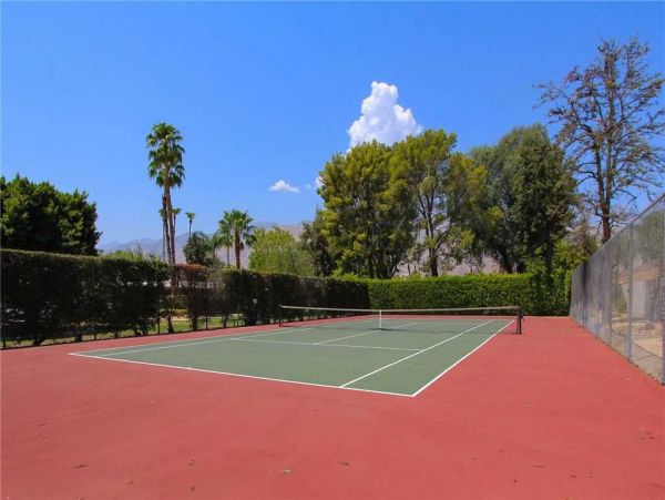 Palm Springs Home 948881