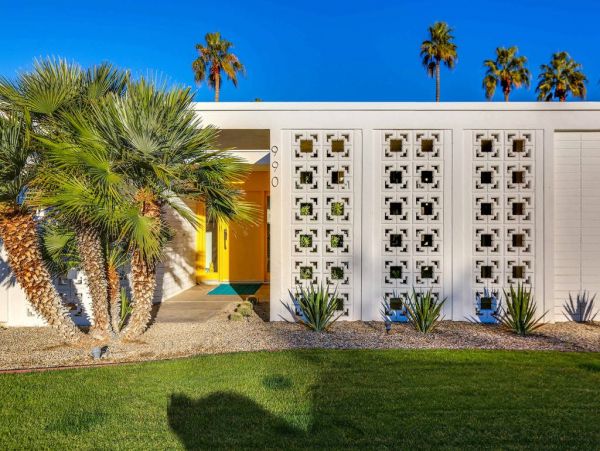 Palm Springs Home 948882