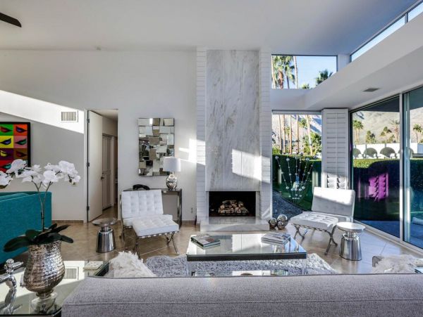 Palm Springs Home 948882