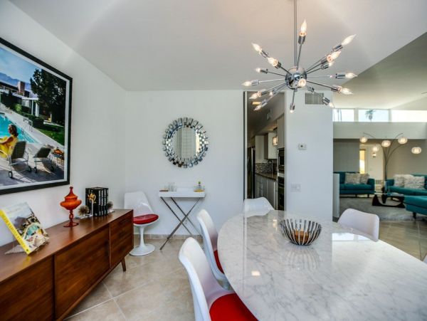 Palm Springs Home 948882