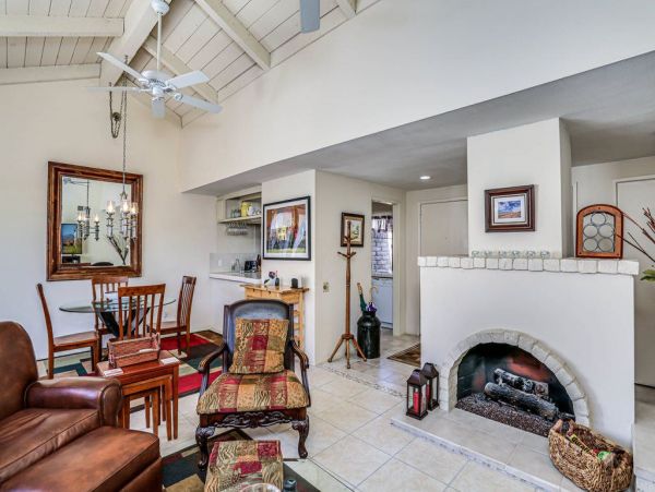 Palm Springs Home 948883