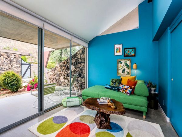 Palm Springs Home 948884