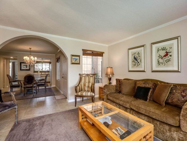 Palm Springs Home 948885