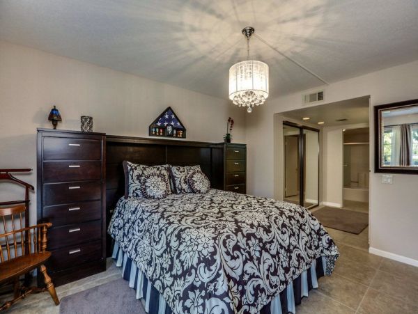 Palm Springs Home 948885