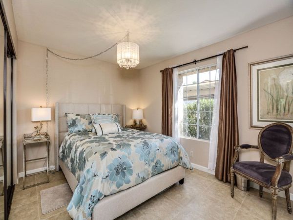 Palm Springs Home 948885