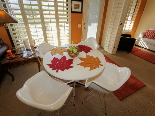 Palm Springs Home 948886