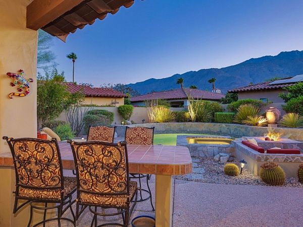 Palm Springs Home 948887