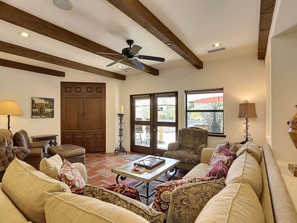 Palm Springs Home 948887