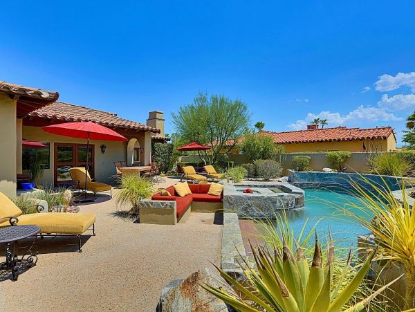 Palm Springs Home 948887
