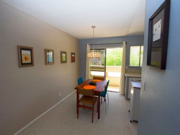 Palm Springs Home 948888